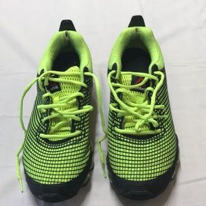 Men’s reebocks size 8.5.  Box S 3